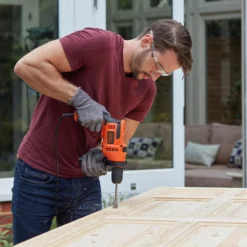 Black+Decker 240V 500W Corded Hammer Drill BEH200-GB -Hozelock Shop black decker 240v 500w corded hammer drill beh200 gb5054905238919 02i bq