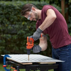 Black+Decker 240V 500W Corded Hammer Drill BEH200-GB -Hozelock Shop black decker 240v 500w corded hammer drill beh200 gb5054905238919 03i bq