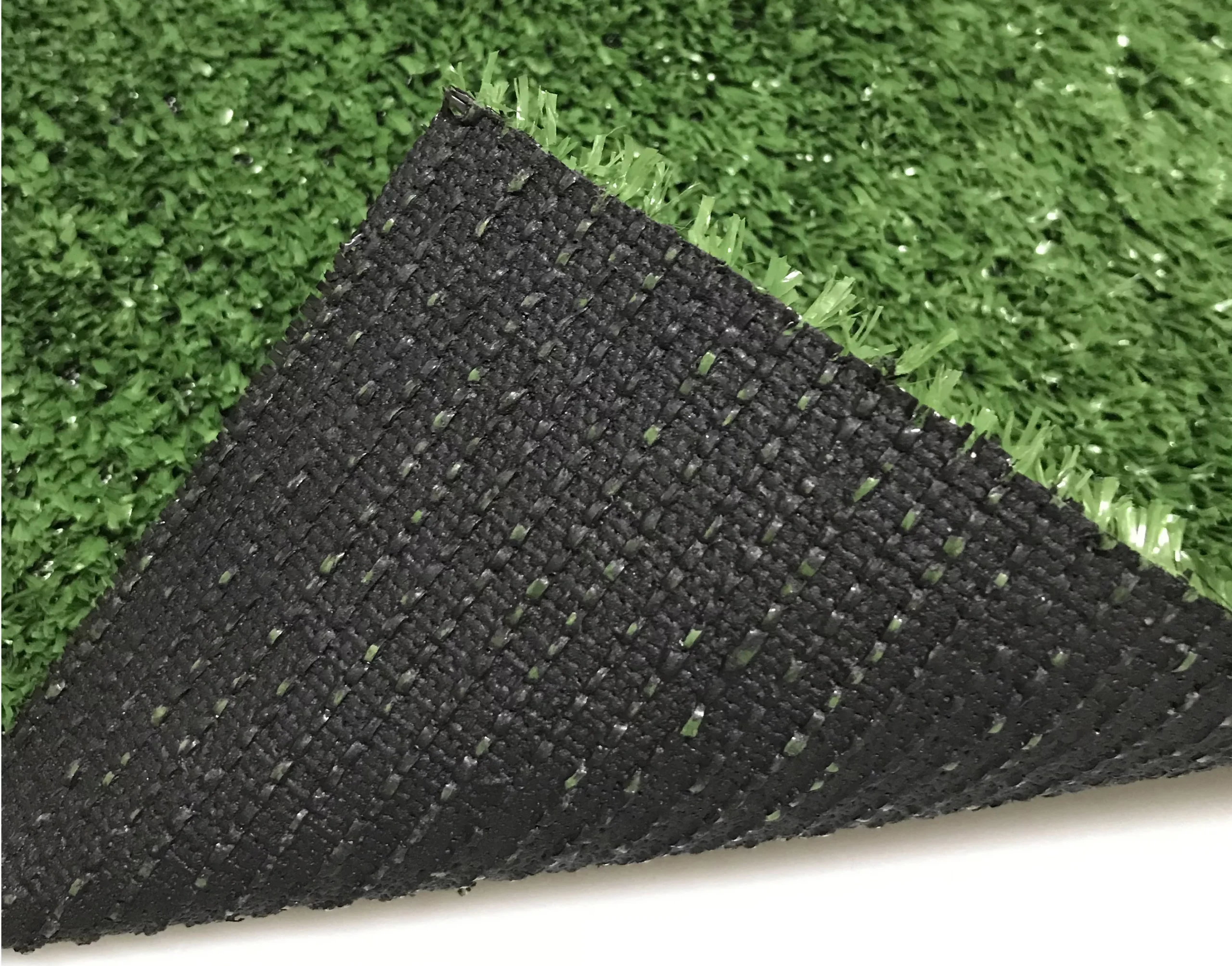Boronia High Density Artificial Grass (L)4m (W)1m (T)7mm 7 Boronia High Density Artificial Grass (L)4m (W)1m (T)7mm - Image 5