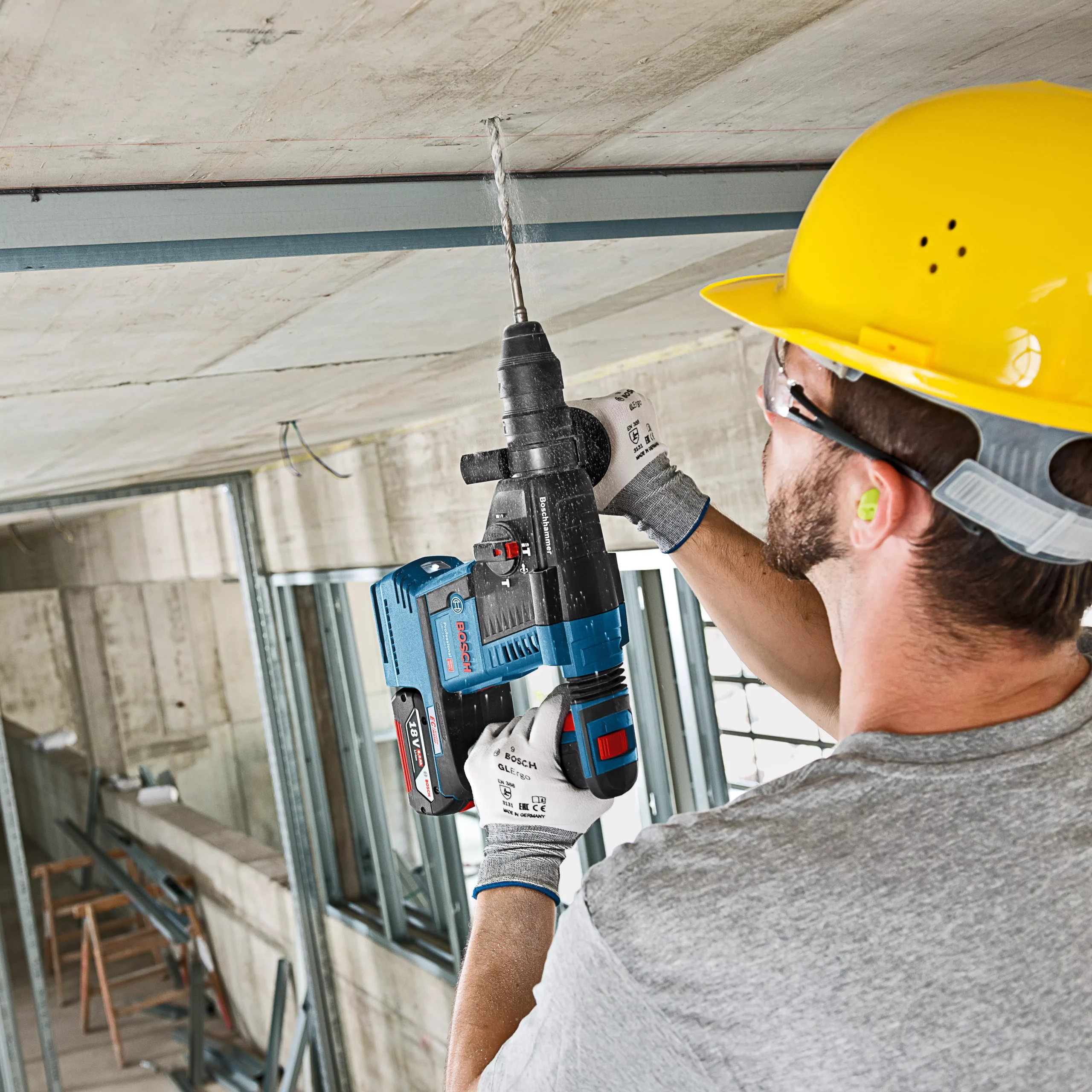 Bosch 18V Coolpack Cordless SDS+ Drill GBH 18V-26 Bare Unit 5 Bosch 18V Coolpack Cordless SDS+ Drill GBH 18V-26 Bare Unit - Image 3