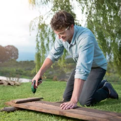 Bosch IXO 3.6V 1.5Ah Li-ion Cordless Screwdriver 06039A800T 12 Bosch IXO 3.6V 1.5Ah Li-ion Cordless Screwdriver 06039A800T -Hozelock Shop bosch ixo 3 6v 1 5ah li ion cordless screwdriver 06039a800t4053423228335 02i