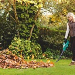 Bosch Power For All Cordless 18V ALB 18 LI Garden Blower 12 Bosch Power For All Cordless 18V ALB 18 LI Garden Blower -Hozelock Shop bosch power for all cordless 18v alb 18 li garden blower3165140843232 03bq