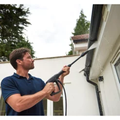 Bosch UniversalAquatak 135 Corded Pressure Washer 1.9kW UniversalAquatak 135 -Hozelock Shop bosch universalaquatak 135 corded pressure washer 1 9kw universalaquatak 1353165140883825 01i bq