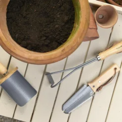 Burgon & Ball Container Weeding Knife -Hozelock Shop burgon ball container weeding knife5019360014874 01i bq