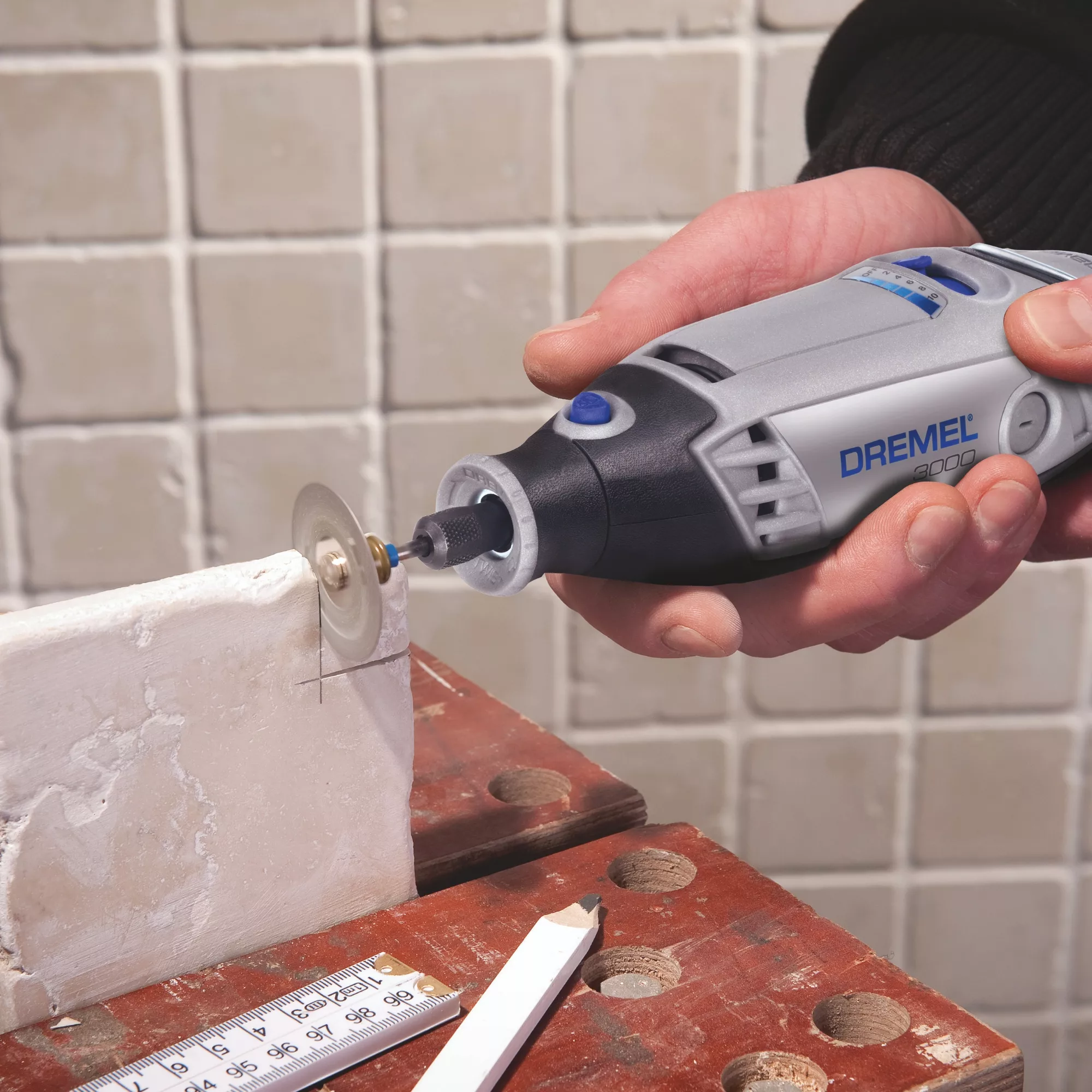 Dremel 230V 130W Corded Multi Tool 3000-1/25 8 Dremel 230V 130W Corded Multi Tool 3000-1/25 - Image 6