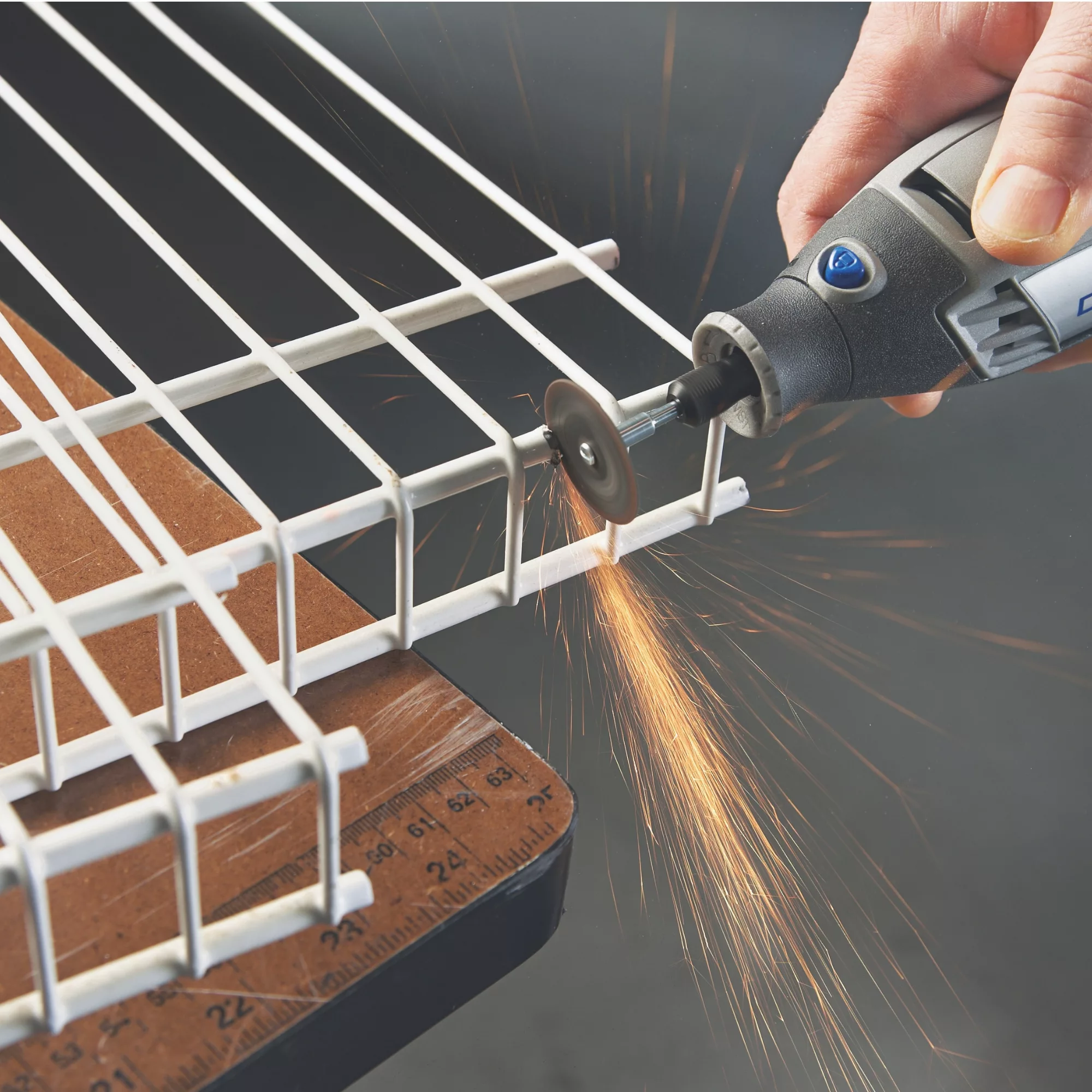 Dremel 230V 130W Corded Multi Tool 3000-1/25 10 Dremel 230V 130W Corded Multi Tool 3000-1/25 - Image 8