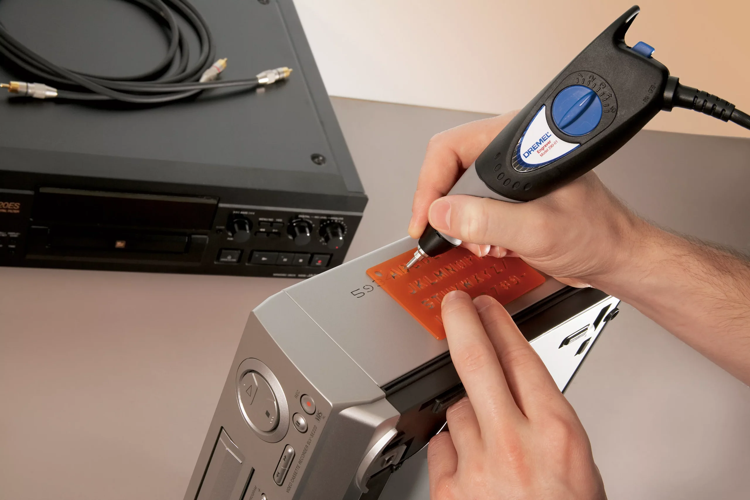 Dremel Engraving 3 Piece Multi-tool Kit 7 Dremel Engraving 3 Piece Multi-tool Kit - Image 5