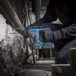 Erbauer 12V EXT Compact Cordless SDS+ Drill ERH12-Li Bare Unit -Hozelock Shop erbauer 12v ext compact cordless sds drill erh12 li bare unit5059340010694 02i