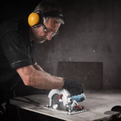 Erbauer 1400W 220-240V 165mm Corded Circular Saw ECS1400 -Hozelock Shop erbauer 1400w 220 240v 165mm corded circular saw ecs14003663602795773 02bq