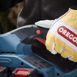 Erbauer ECSG18-Li 18V Cordless 300mm Chainsaw 22 Erbauer ECSG18-Li 18V Cordless 300mm Chainsaw -Hozelock Shop erbauer ecsg18 li 18v cordless 300mm chainsaw5059340463117 08i