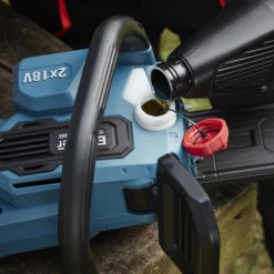 Erbauer ECSG18-Li 18V Cordless 300mm Chainsaw 23 Erbauer ECSG18-Li 18V Cordless 300mm Chainsaw -Hozelock Shop erbauer ecsg18 li 18v cordless 300mm chainsaw5059340463117 09i