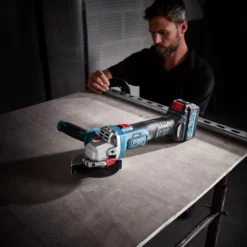 Erbauer EXT 18V 115mm Cordless Angle Grinder EAG18-Li - Bare -Hozelock Shop erbauer ext 18v 115mm cordless angle grinder eag18 li bare3663602799191 04bq