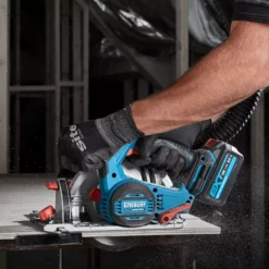 Erbauer EXT 18V 165mm Cordless Circular Saw ECS18-Li - Bare 9 Erbauer EXT 18V 165mm Cordless Circular Saw ECS18-Li - Bare -Hozelock Shop erbauer ext 18v 165mm cordless circular saw ecs18 li bare3663602799696 02bq