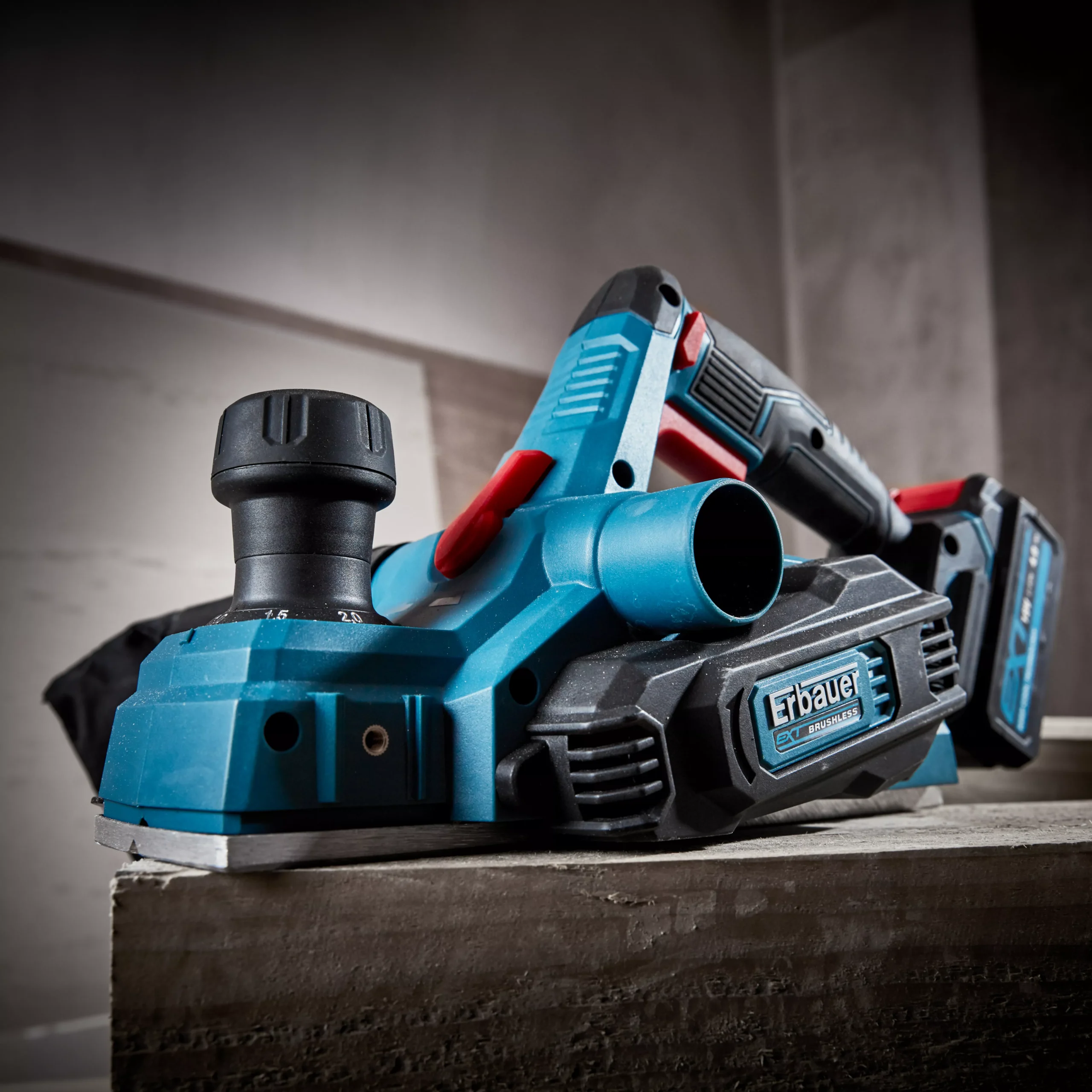 Erbauer EXT 18V 82mm Cordless Planer EHP18-Li - Bare 5 Erbauer EXT 18V 82mm Cordless Planer EHP18-Li - Bare - Image 3