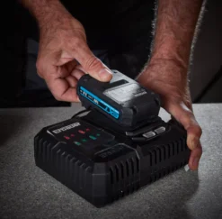 Erbauer EXT 18V Li-ion Fast Battery Charger EFC18-Li -Hozelock Shop erbauer ext 18v li ion fast battery charger efc18 li3663602799078 17bq