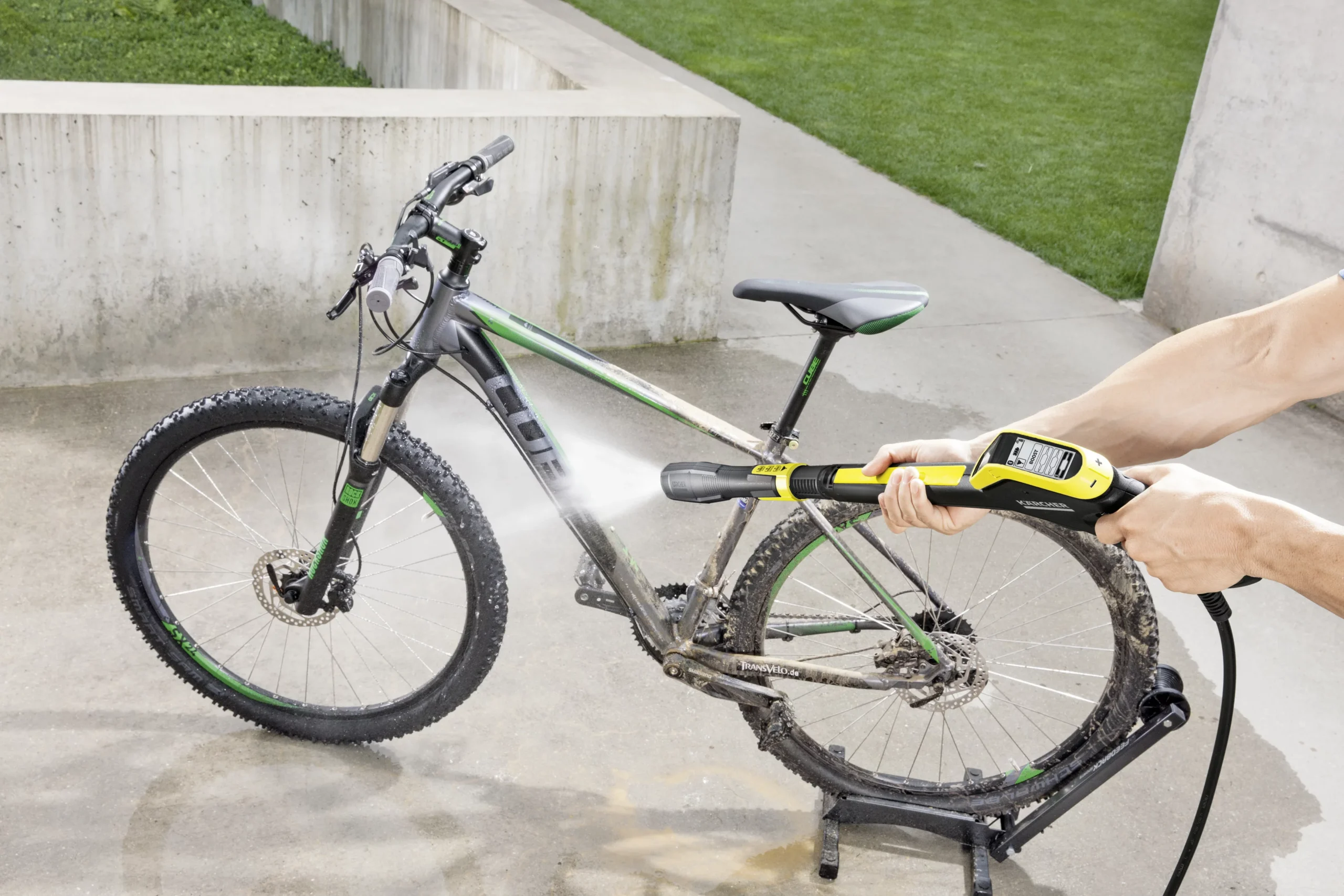 Kärcher K5 Smart Control Corded Pressure Washer 2.1kW 13246510 13 Kärcher K5 Smart Control Corded Pressure Washer 2.1kW 13246510 - Image 11