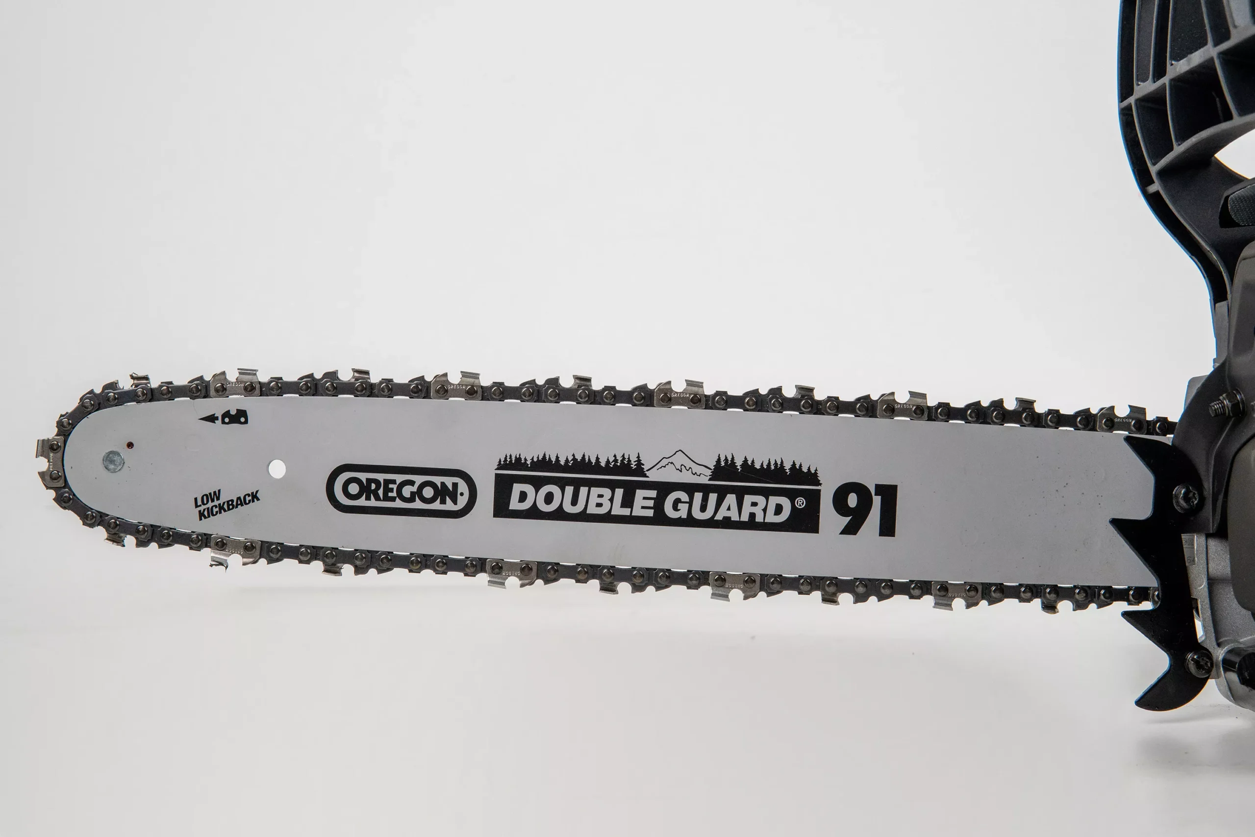 Mac Allister MCSWP40-2 400mm Petrol Chainsaw 8 Mac Allister MCSWP40-2 400mm Petrol Chainsaw - Image 6