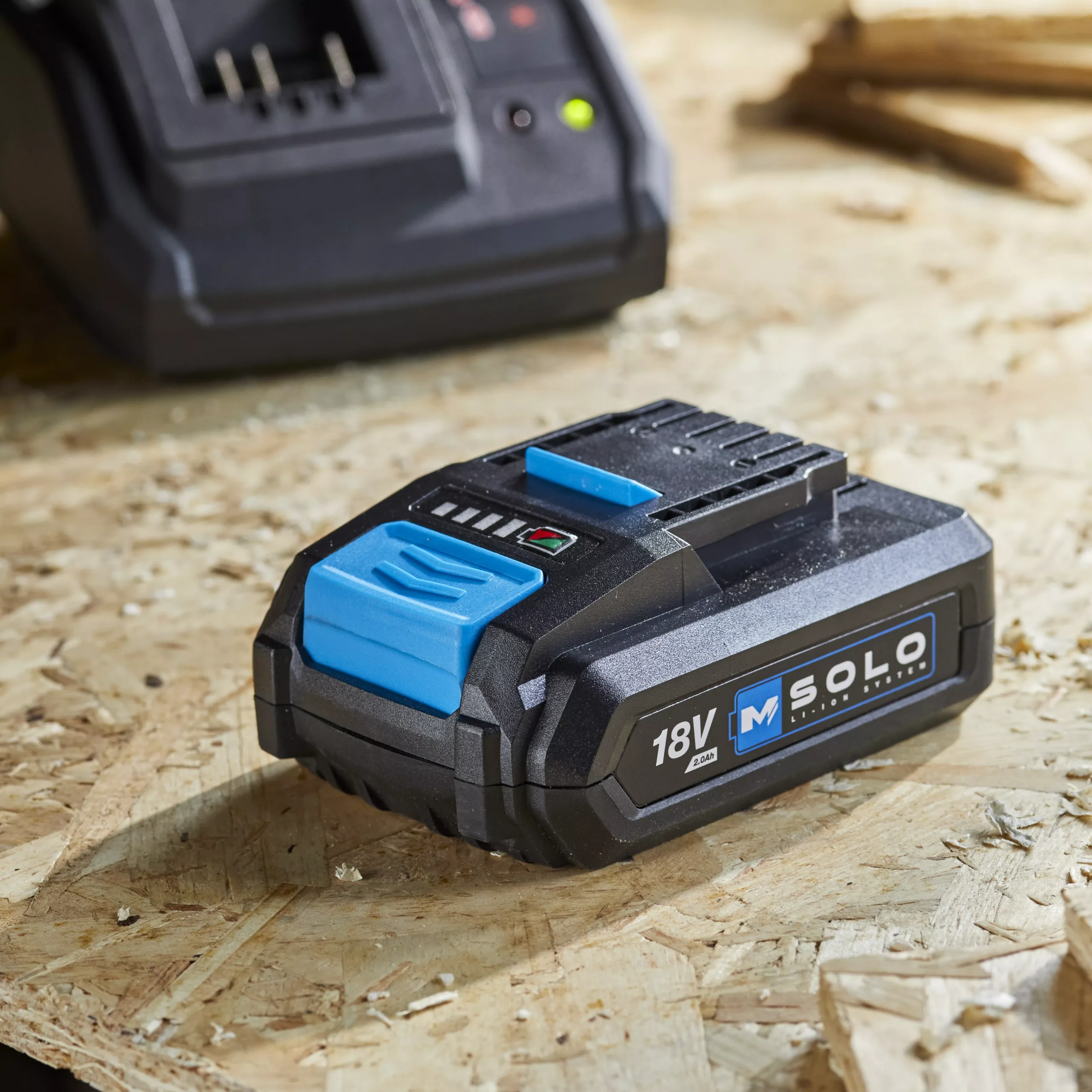 Mac Allister Solo 18V 2.0Ah Li-ion Power Tool Battery 4 Mac Allister Solo 18V 2.0Ah Li-ion Power Tool Battery - Image 2