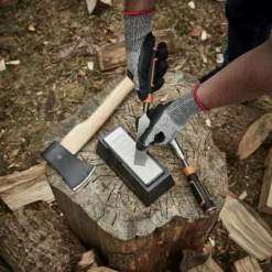 Magnusson Pointed Digging Spade 19 Magnusson Pointed Digging Spade -Hozelock Shop magnusson pointed digging spade5059340086477 01i