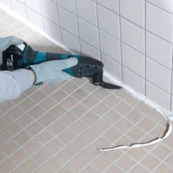 Makita 18V LXT Cordless Multi Tool DTM50Z - Bare Unit -Hozelock Shop makita 18v lxt cordless multi tool dtm50z bare unit0088381666022 02bq