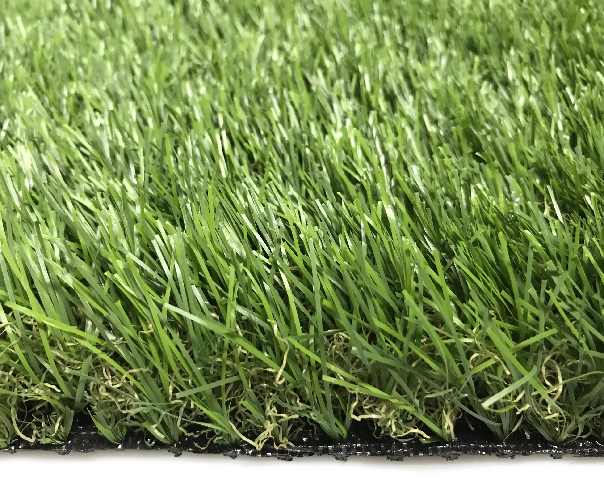 Maple High Density Artificial Grass (L)4m (W)2m (T)39mm 10 Maple High Density Artificial Grass (L)4m (W)2m (T)39mm - Image 8