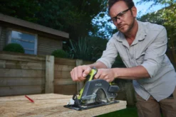 Ryobi ONE+ 18V 150mm Cordless Circular Saw R18CSP - Bare Unit 8 Ryobi ONE+ 18V 150mm Cordless Circular Saw R18CSP - Bare Unit -Hozelock Shop ryobi one 18v 150mm cordless circular saw r18csp bare unit4892210184580 01i