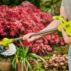 Ryobi ONE+ 18V 230mm Cordless Grass Trimmer RY18LT23A-120 -Hozelock Shop ryobi one 18v 230mm cordless grass trimmer ry18lt23a 1204892210203748 03i bq