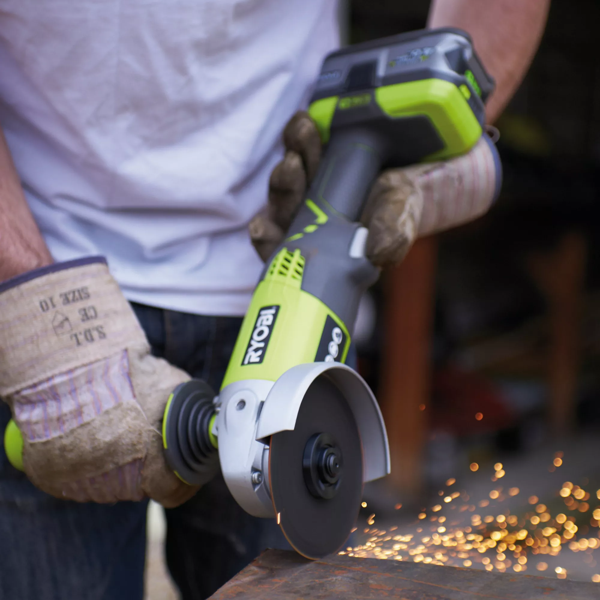 Ryobi ONE+ 18V One+ 115mm Brushed Cordless Angle Grinder R18AG-0 - Bare Unit 7 Ryobi ONE+ 18V One+ 115mm Brushed Cordless Angle Grinder R18AG-0 - Bare Unit - Image 5