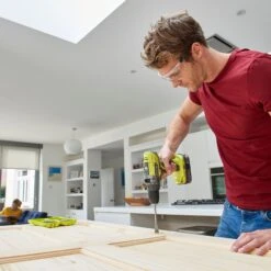 Ryobi ONE+ 2 X 2Ah Li-ion Cordless Combi Drill & Impact Driver R18ID2PPD-220S 14 Ryobi ONE+ 2 X 2Ah Li-ion Cordless Combi Drill & Impact Driver R18ID2PPD-220S -Hozelock Shop ryobi one 2 x 2ah li ion cordless combi drill impact driver r18id2ppd 220s4892210185464 03i bq